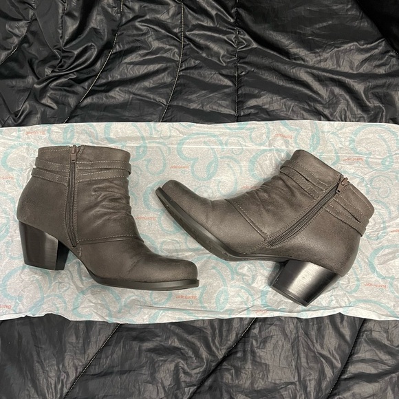 Baretraps | Women’s Rhapsody Ankle Boots | Size 7.5M - Picture 5 of 16